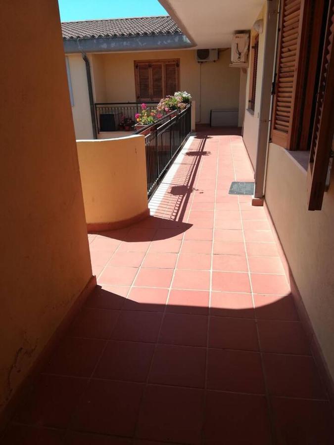 Ferienwohnung Santa Margherita Di Pula Exterior foto